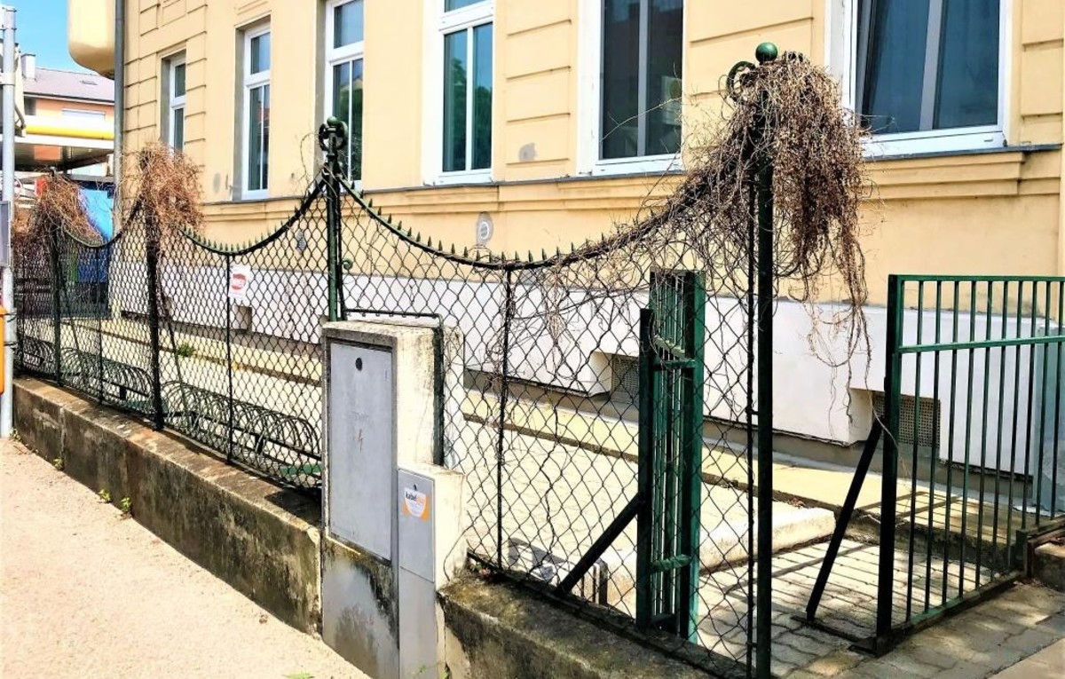 Parndorferstrasse, 2460 Bruck an der leitha; ID:0