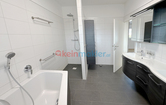 Karwendelstr. 13, 6112 Österreich; ID:0